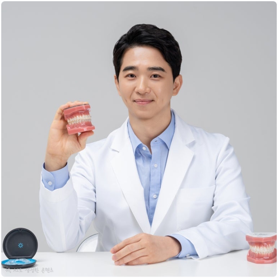 인천치아교정치과 안면 비대칭 비수술 교정만으로 가능할까?