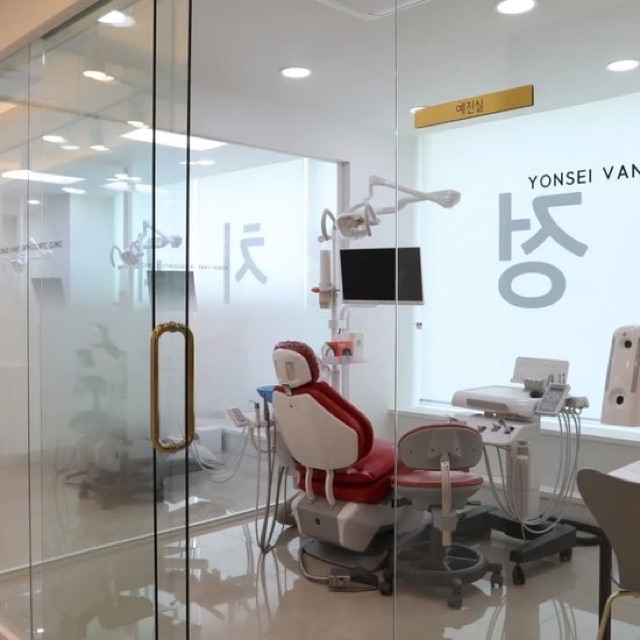 인천교정치과에서 재교정을 검토하는 상황